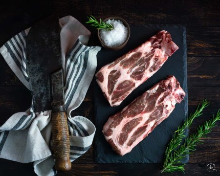 Côtes de Porc Noir de Bigorre AOP dans l'échine