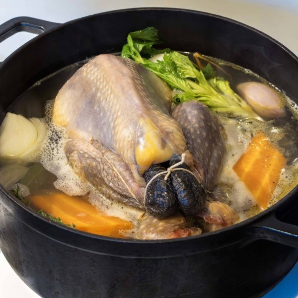 Pintade Fermière en Cuisson
