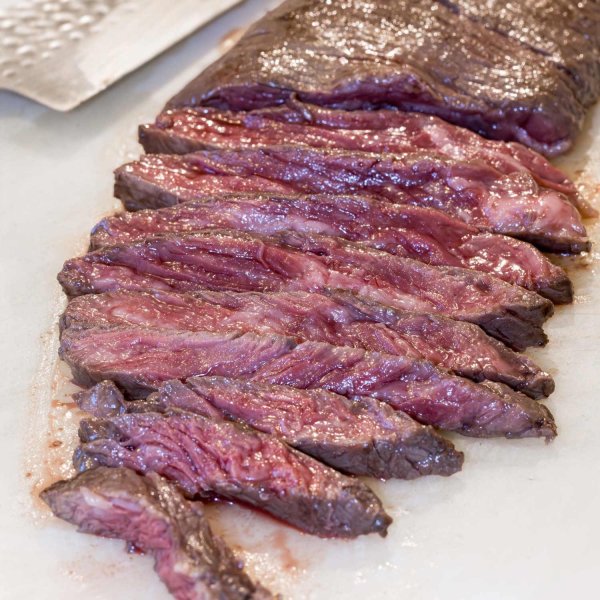 Bavette Wagyu à la découpe