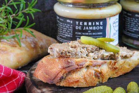 Terrine au Jambon Noir de Bigorre